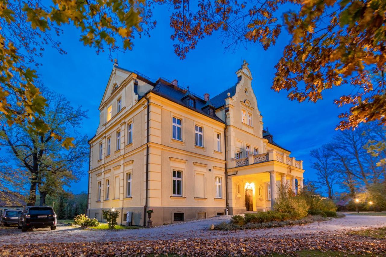 Palac Gruszow Świdnica Εξωτερικό φωτογραφία